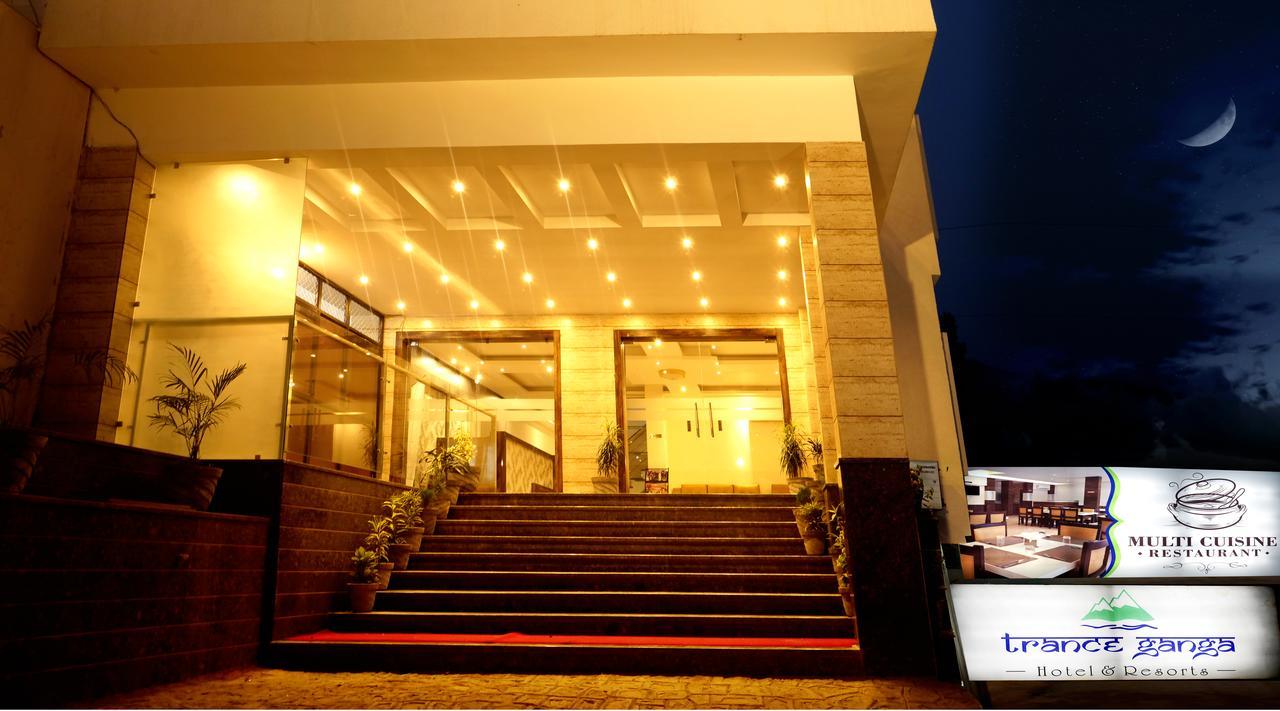 Hotel Trance Ganga Tapovan Extérieur photo